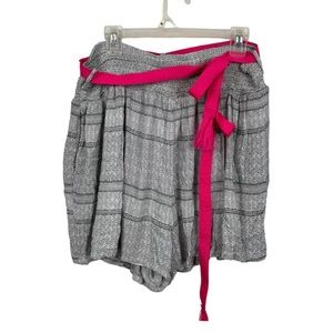 Torrid 3 Women's Belted Flowy Shorts Plus Size 3X Black & White Boho Pink Belt